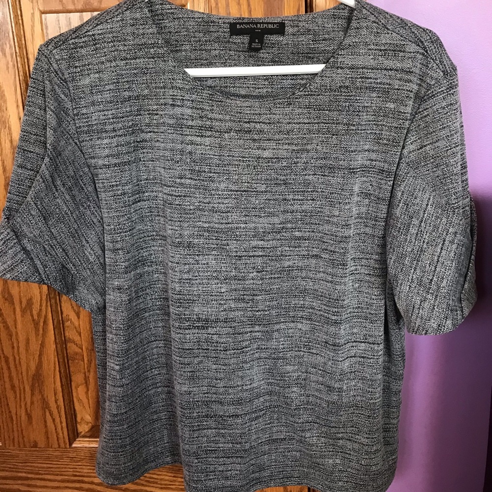 Gray Banana Republic Top